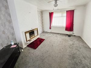 Lounge- click for photo gallery